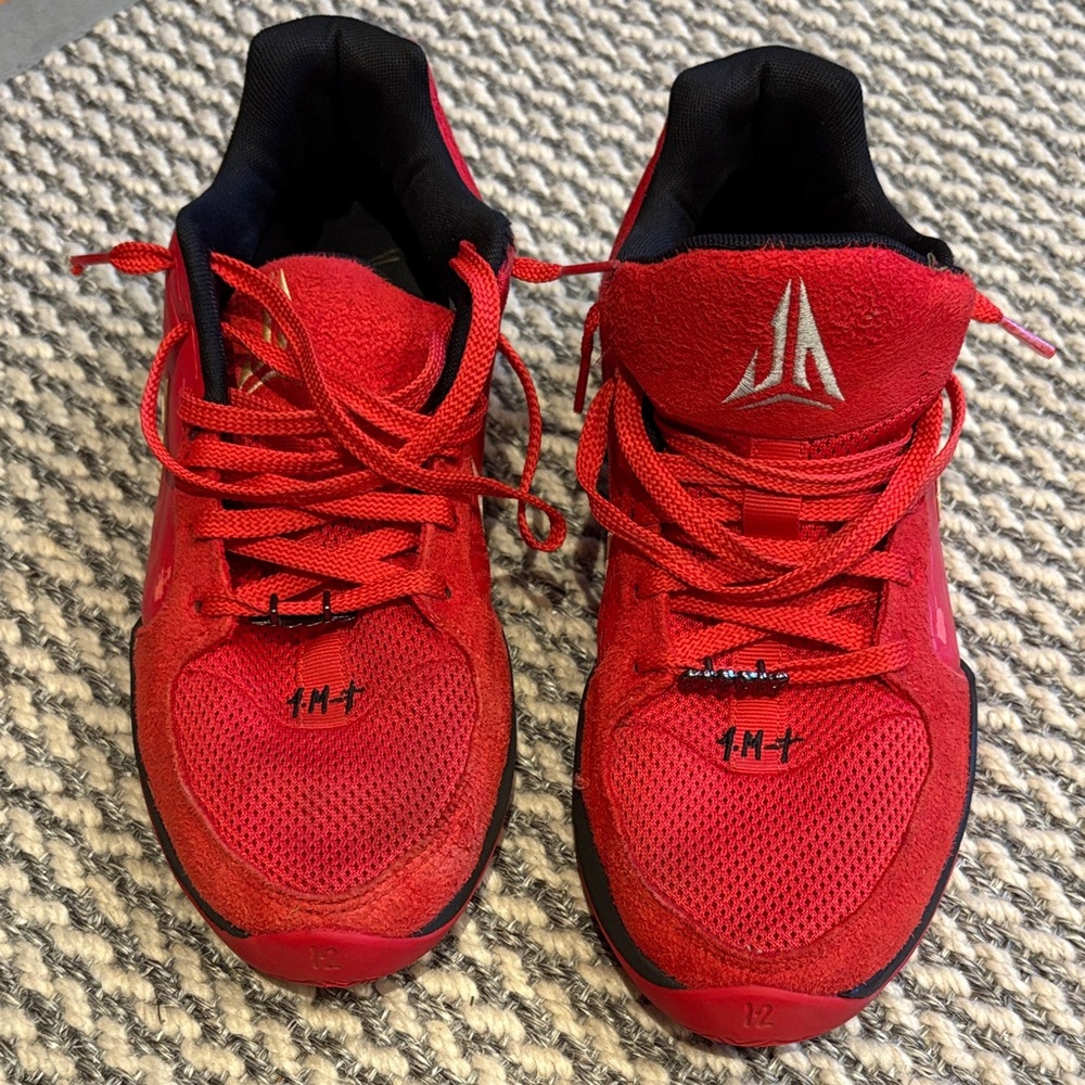 Nike ja 2 nightmare